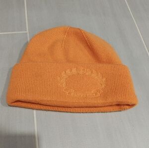 Burberry cashmere beanie orange
